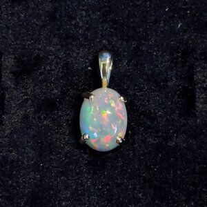 1.25ct Cabochon Opal Solitaire Pendant in Solid 14K Gold | Oval Shape 9x7mm